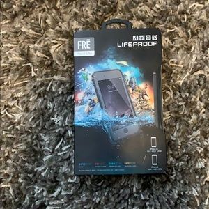 Lifeproof fre iPhone 6/6s waterproof case